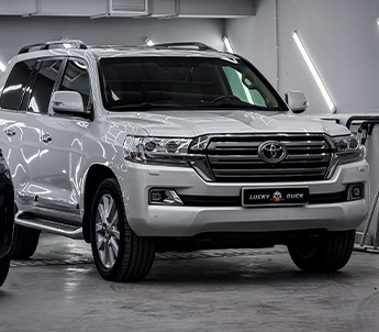 toyota land cruiser 200